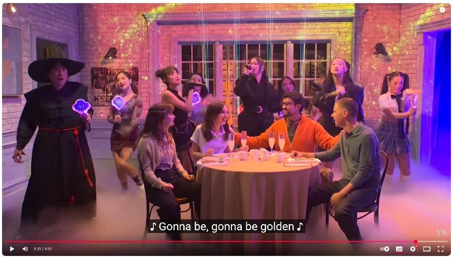 케데헌) SNL에서 라이브하는거 보니하니돌려돌려돌림판_1.jpg