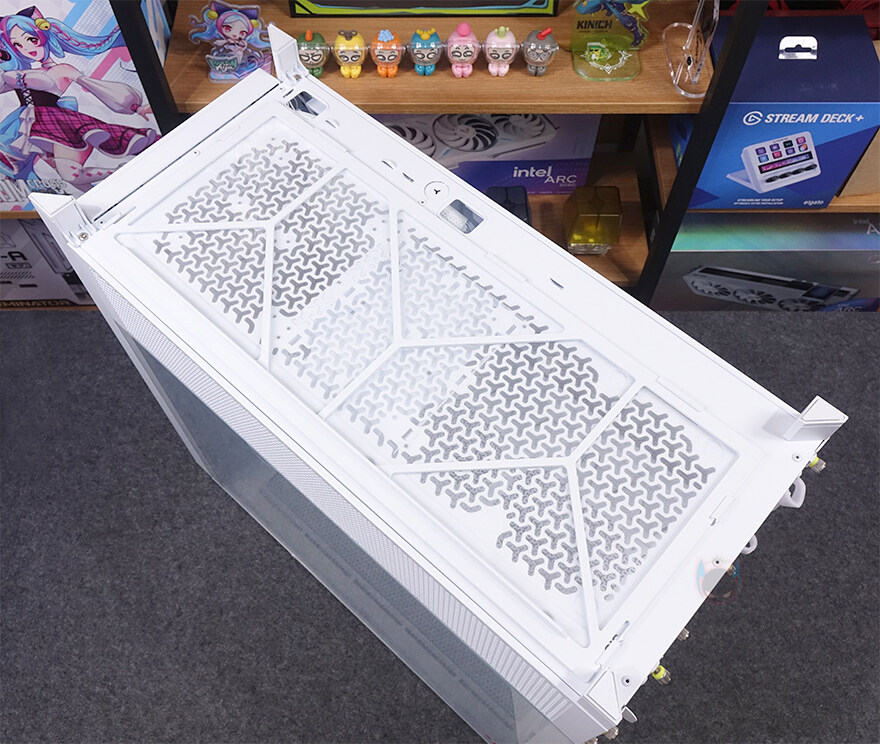 내부 확장과 쿨링을 더 강화시킨 PC케이스!커세어 프레임 5000D RS ARGB_44.jpg