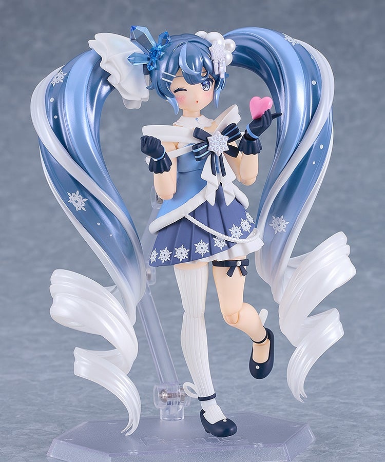 [굿 스마일] figma 유키 미쿠 Crystal Snow ver_3.jpg