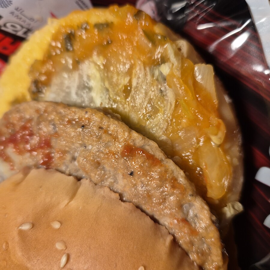 CU) T1 리얼비프버거_2.jpg