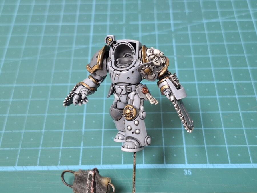 아무튼 우리편인 상어 터미네이터 제작기_15.jpg