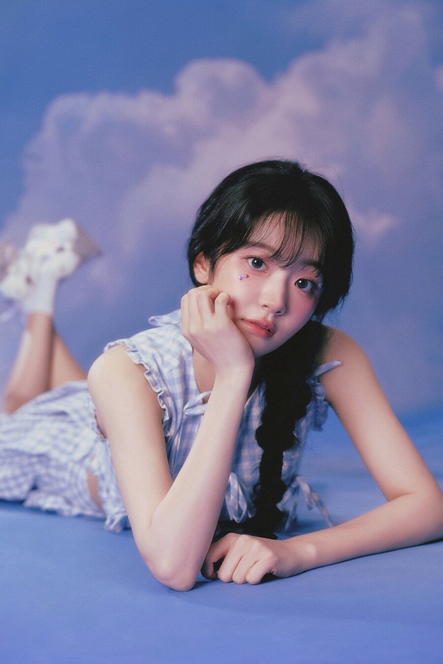 [컨셉포토] QWER 스페셜 LP [Beyond the Discord] 쵸단_2.jpg