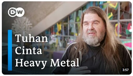 핀란드의 헤비메탈 예배 (Metallimessu)_1.png