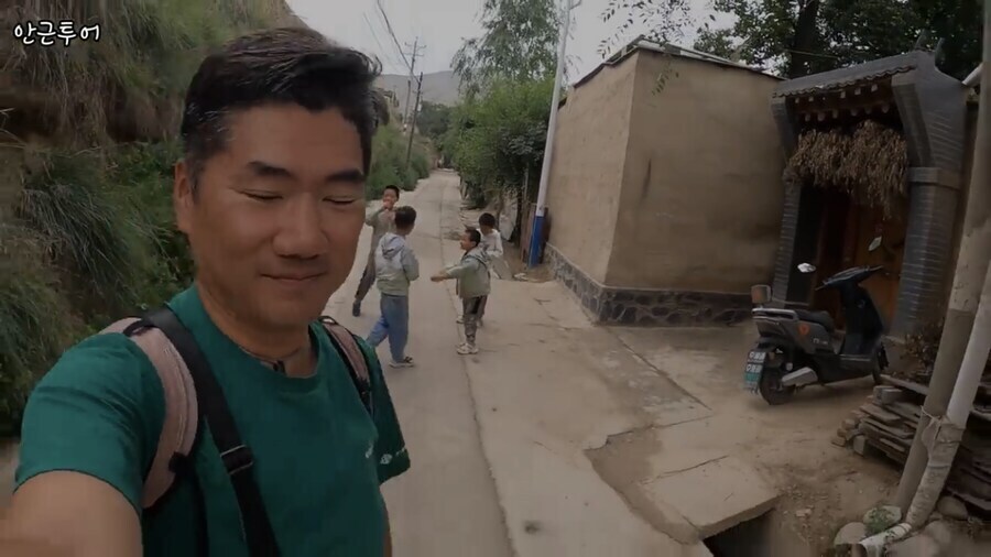 중뽕에 절여져서 중국 여권 꺼내다 좃되게 만든게 꼭 전랑탓만은 아님_13.jpg