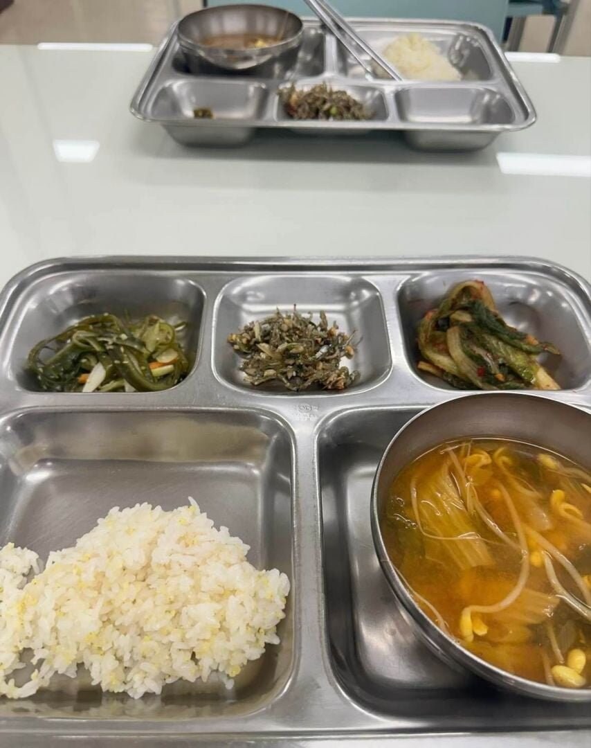 논란이라는 한국전력공사 8천원 구내식당 점심.jpg_2.jpg