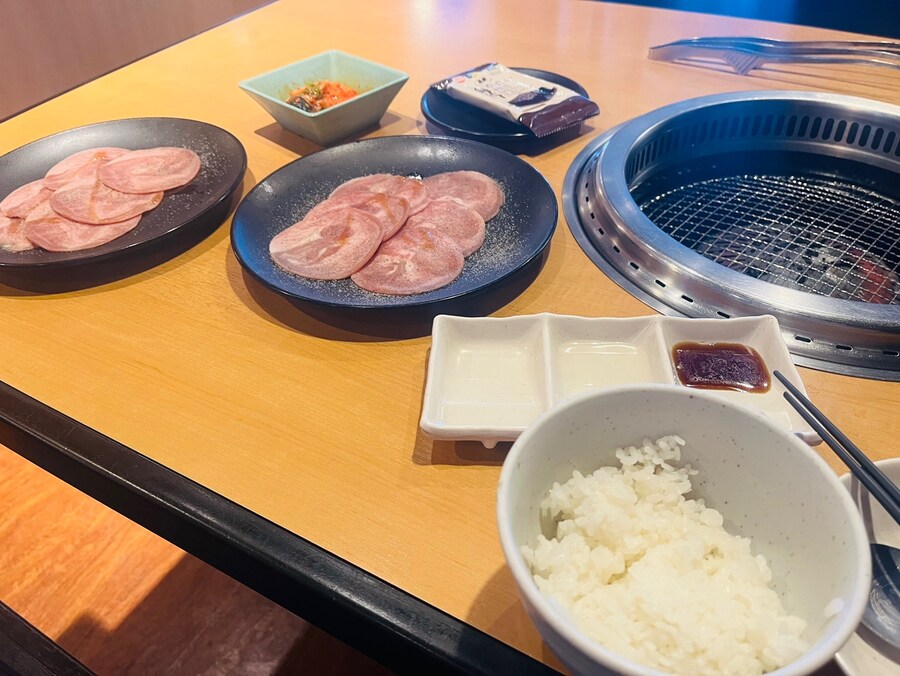 일본 점심 고기 무한_2.jpg
