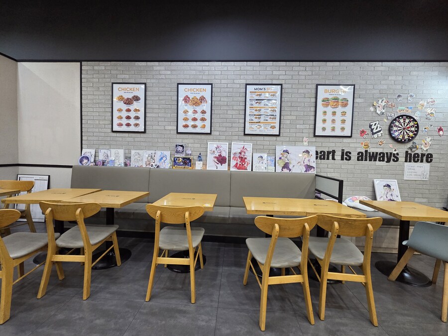 맘스 피자 첨 먹어보는데 토핑 맛있네_7.jpg