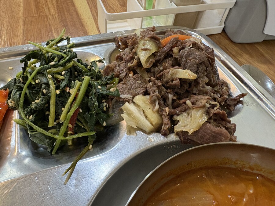 구내식당 모음_6.jpg
