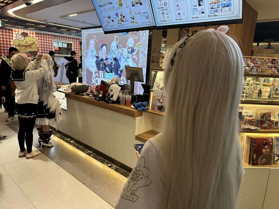 블루아카) 헤일로가 없는게 맞다._1.jpg