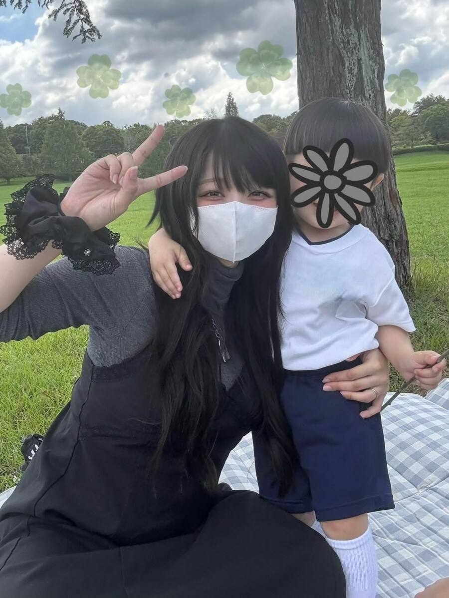 남편 아닌 남자와 밀애데이트 중인 임신녀.jpg_2.jpg