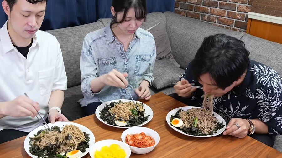 유튜브) 들기름 막국수를 모르는 유튜버_23.png