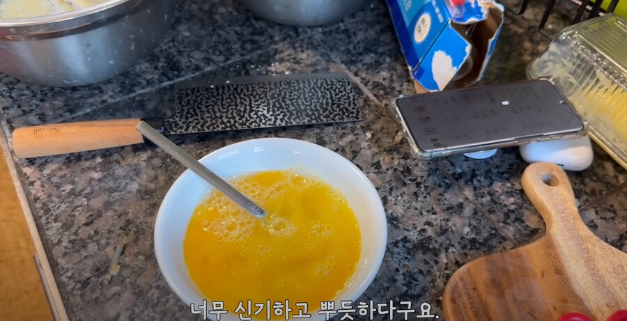 BTS 블랙핑크 케데헌 감독님에 감사하다는 해외교포.jpg_9.png