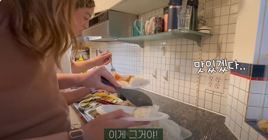 BTS 블랙핑크 케데헌 감독님에 감사하다는 해외교포.jpg_26.png