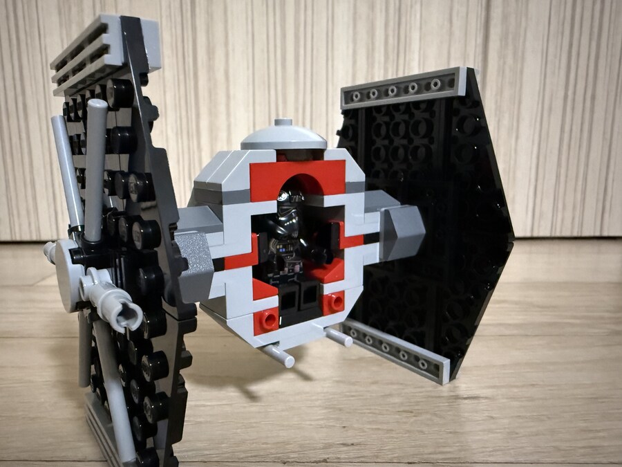 레고 스타워즈 40771 타이 파이터와 제국군 격납고 거치대_9.jpg