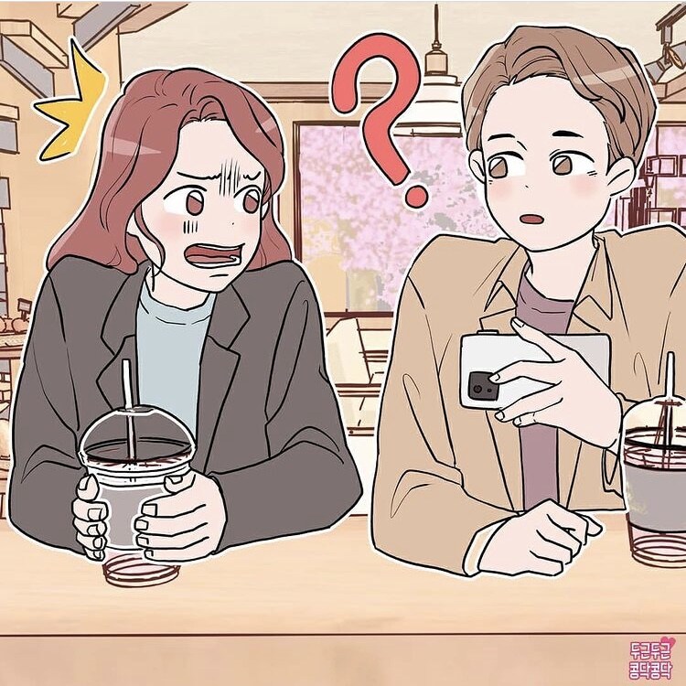 남친이 커플셀카사진 얼굴 가려서 속상한 여친_4.jpg