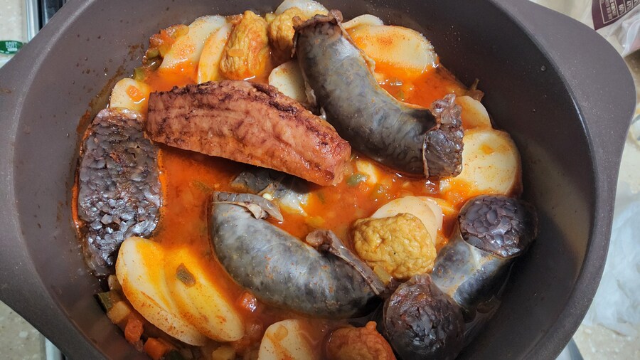 오늘 내 점심 떡볶이 순대햄세트_1.jpg