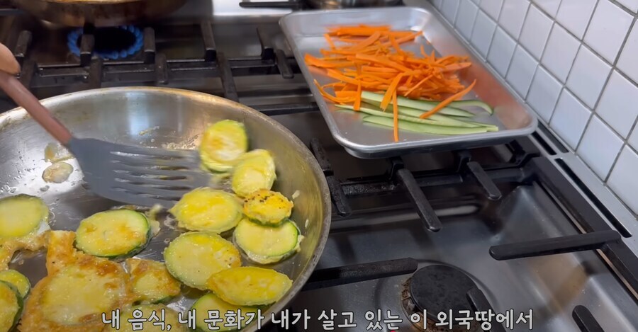 케데헌 BTS 블랙핑크가 바꾼 한국음식 위상.jpg_13.jpg