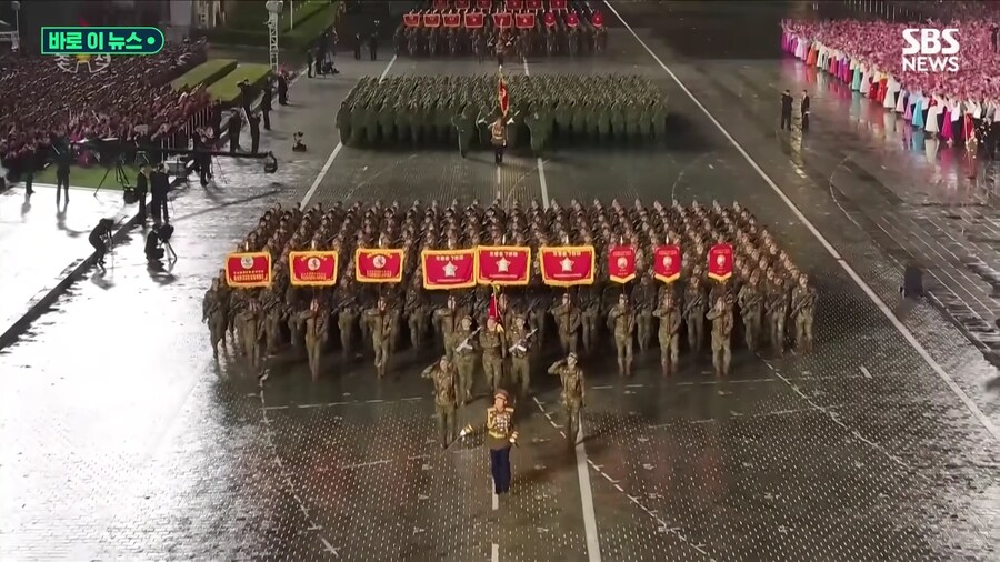 러시아 파병 북한국 열병식 근황_6.jpg