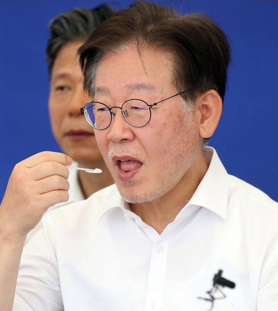 캄보디아에 꼭 가줬으면 한 분...._1.jpg