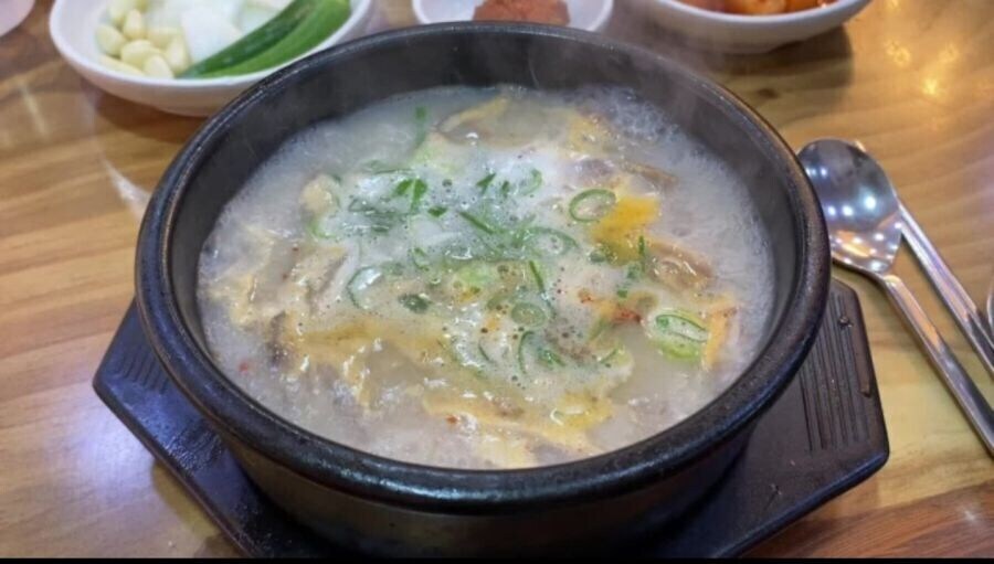 어느새부턴가 음식 가격 올라가고 갑자기 쏙 들어가버린 밈_1.jpg