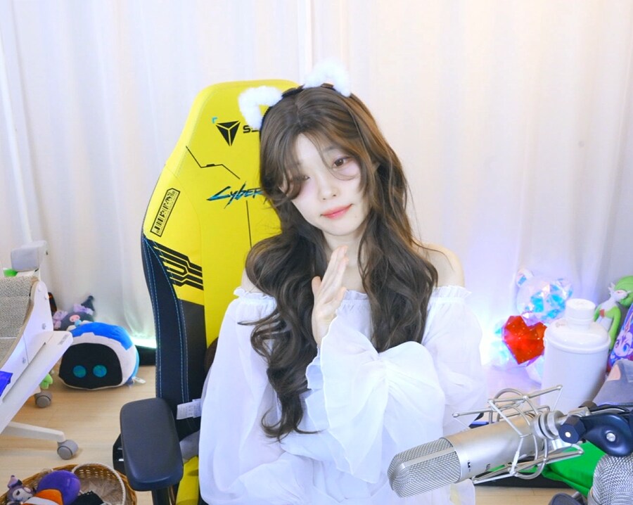 새봄TV] 성세천하 : 여제의 탄생 완전 재미있다고 소문난 게임!!_2.png