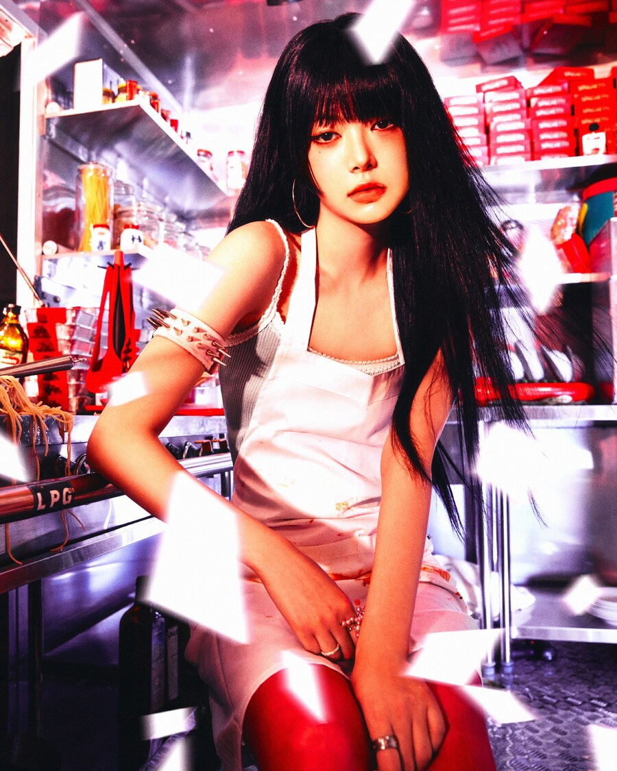 [르세라핌] CHEEKY NEON PEPPER🌶️🧑‍🍳_20.jpg