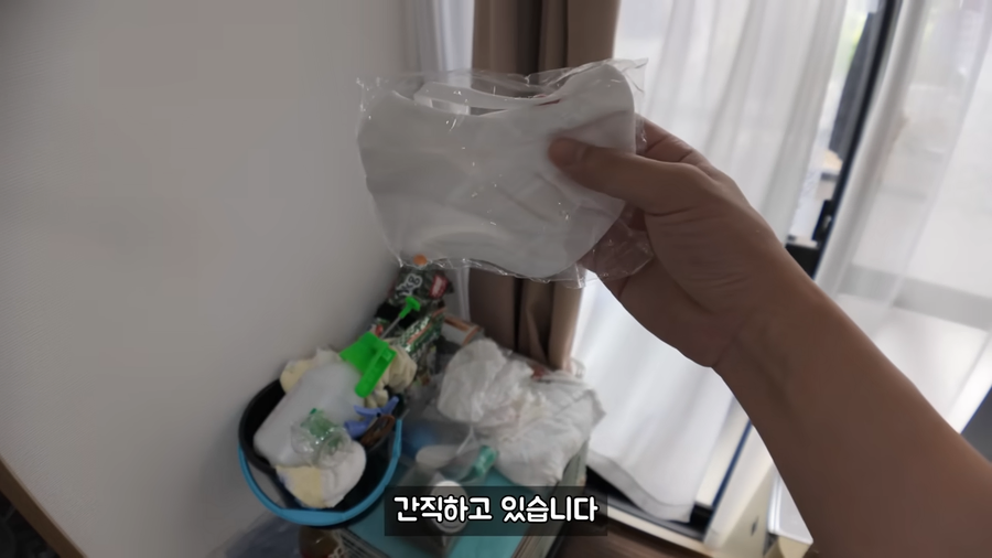 요즘 일본 가정집들에서 대청소 하면 튀어나오는거.jpg_14.webp
