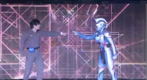 울트라맨 제트와 지드의 첫만남_17.png