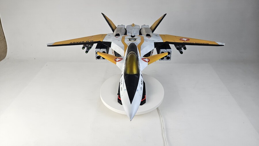 1/20 MACROSS PLUS VF-11B DX THUNDERBOLT_1.jpg