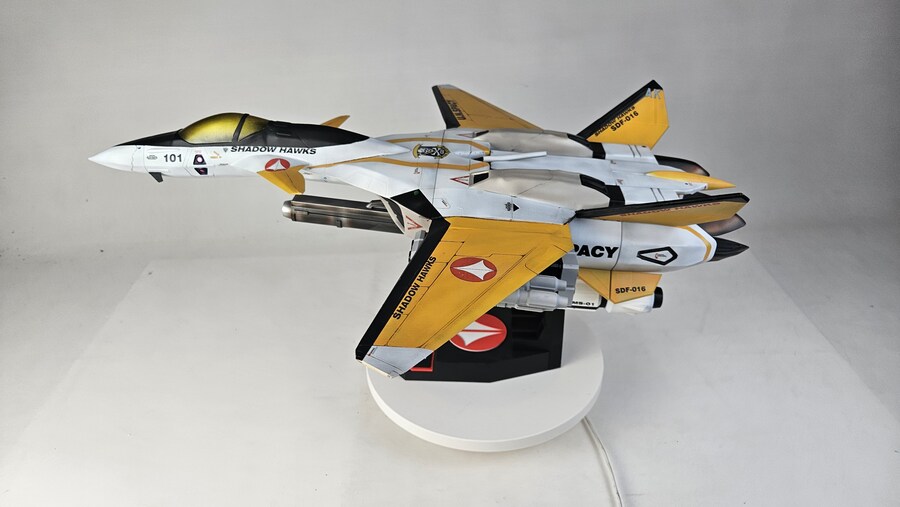 1/20 MACROSS PLUS VF-11B DX THUNDERBOLT_7.jpg
