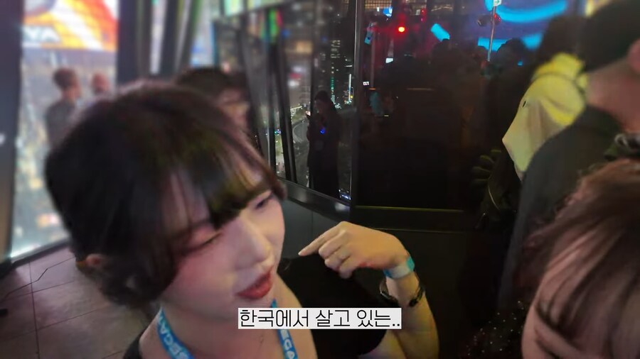 유튜브) 일본 세가파티에 간 유튜버가 스텝한테 들은 한국어_4.png