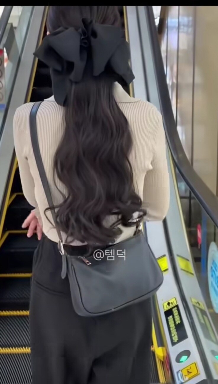 유게이들 여자 왕리본 조아함?_1.jpg