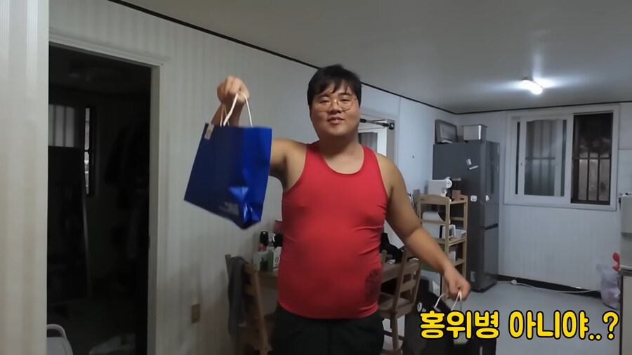 중국인 닮은 형 명동가면 중국인 취급받을까?_10.png