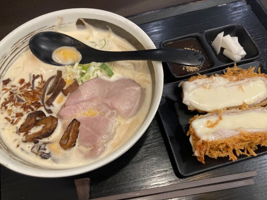 올해 먹은 돈가스 집합_12.jpg