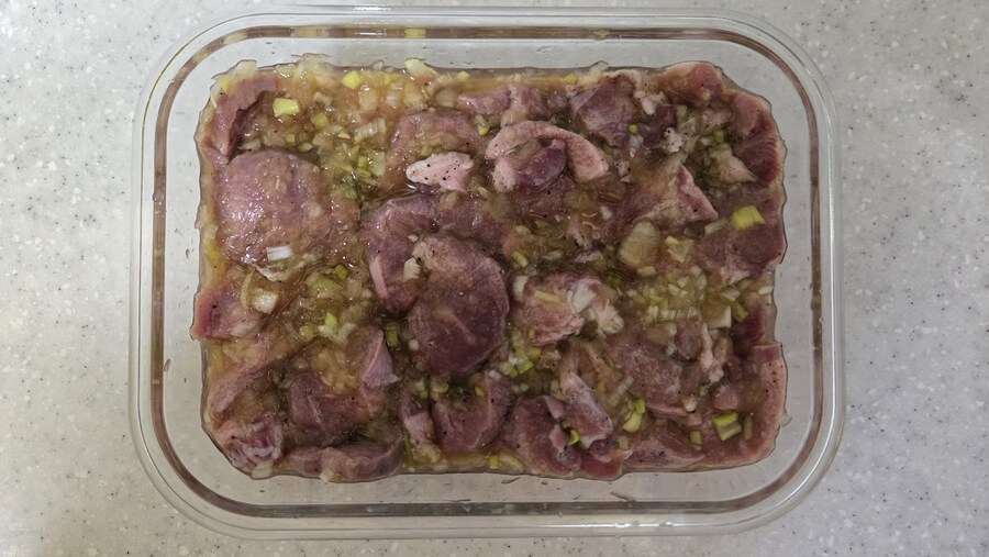 야옹이랑 먹는 양념돈설구이_22.jpg