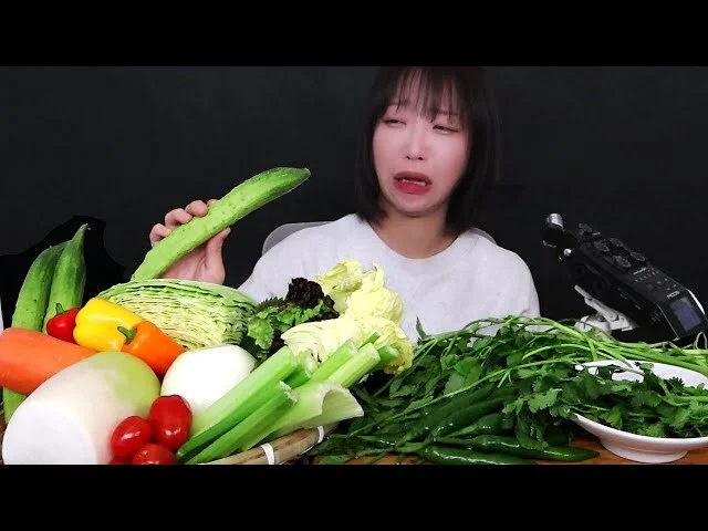 쯔양도 완식을 포기한 음식_1.webp