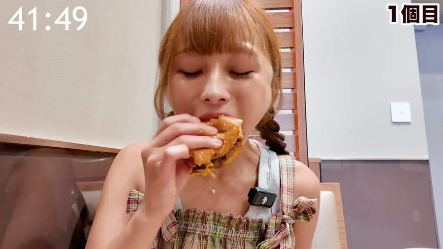 햄버거 6개 먹는 여자_5.jpg