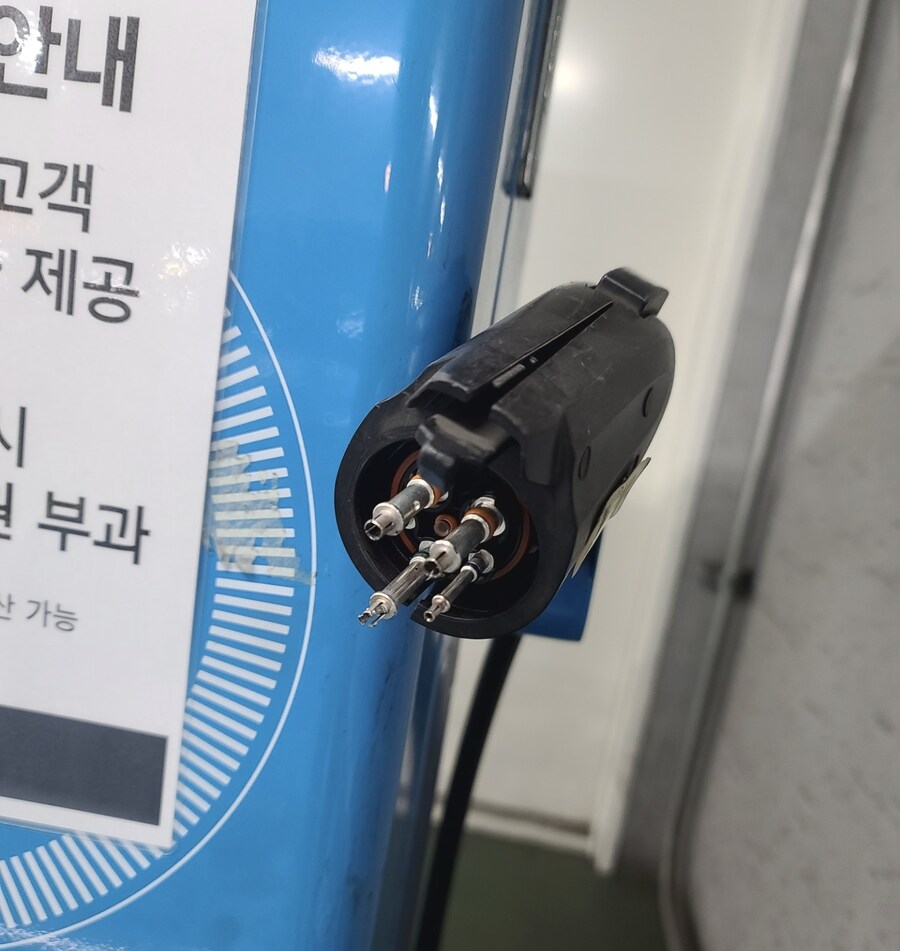 전기차를 사면 보는 풍경들.jpg_13.jpg