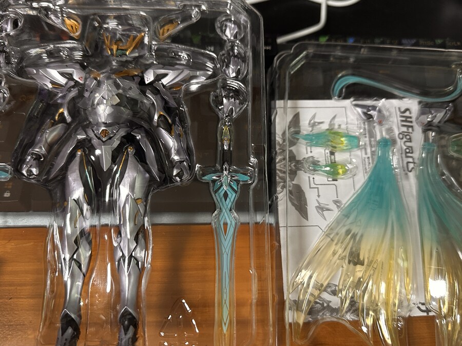 S.H Figuarts 샘_4.jpg