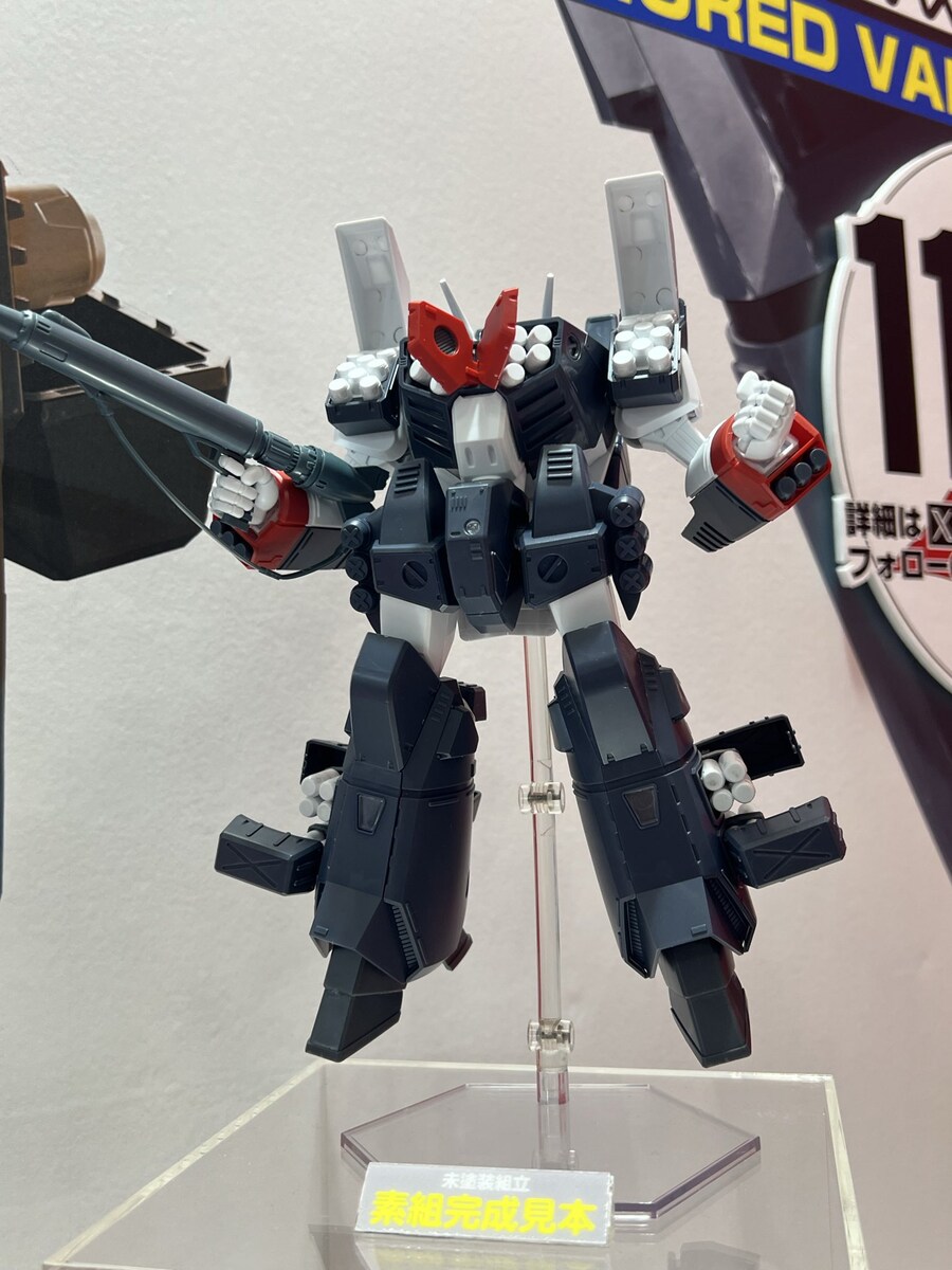 [맥스팩토리] PLAMAX 마크로스 VF-1J 아머드 발키리 추가 이미지_16.jpg