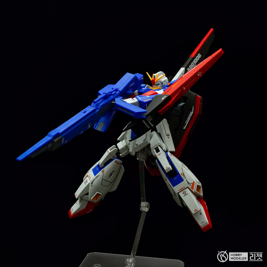 HGUC 제타건담 아크릴부분도색/습식데칼/무광마감으로 완성하였습니다._10.jpg