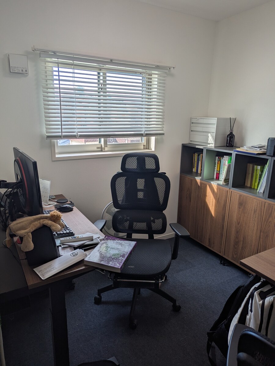 31살 왜노자의 방_6.jpg