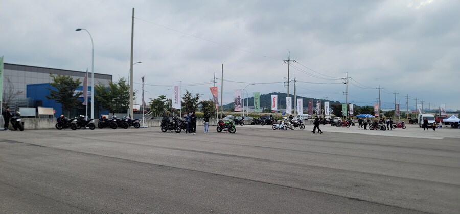 두발의 날 행사 [행사장 및 바이크 사진]_9.jpg