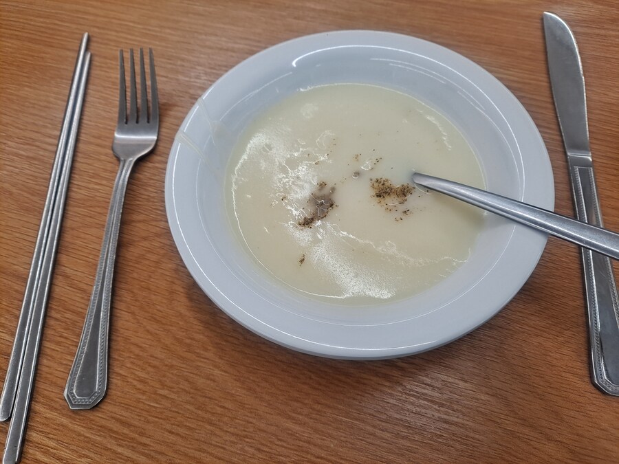 크림스프, 쫄면, 왕돈가스_1.jpg