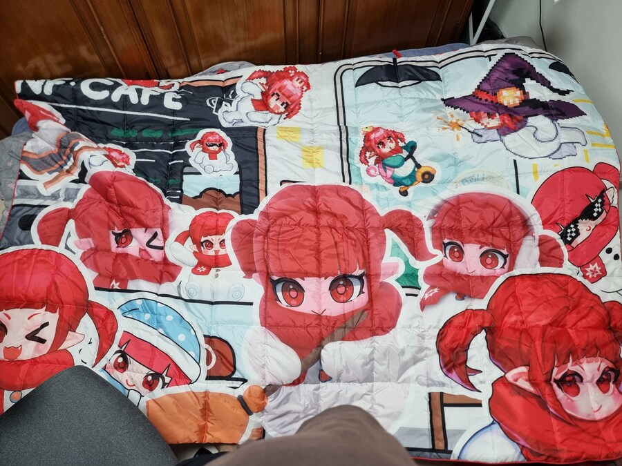 추워졌으니 이불이나 바꿔야징_2.jpg