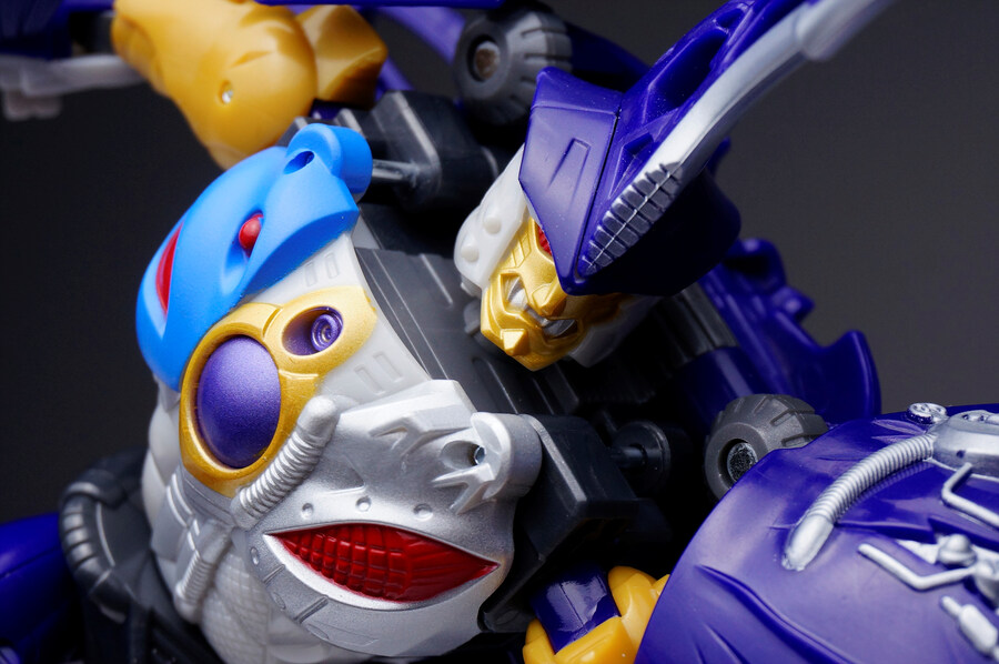 트랜스포머 에오프 게르샤크(스카이 바이트_14.jpg