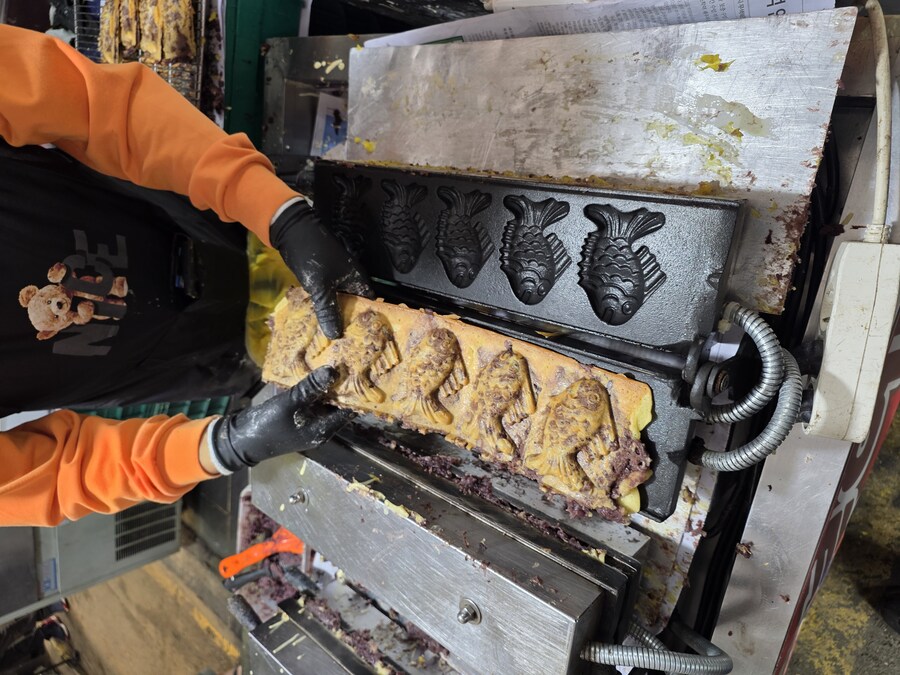 줄서서 먹는 1500원짜리 붕어빵 가게_3.jpg