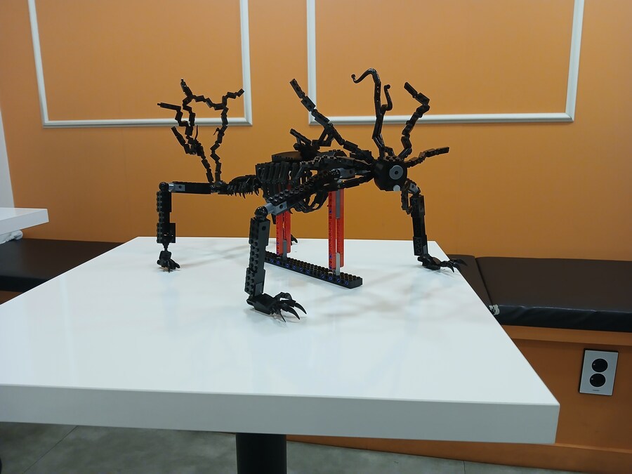 블러드본 - 달의 존재_1.jpg