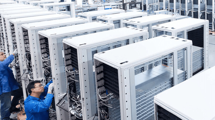 AMD, ZT Systems 데이터센터 제조 사업을 Sanmina에 매각_1.jpg