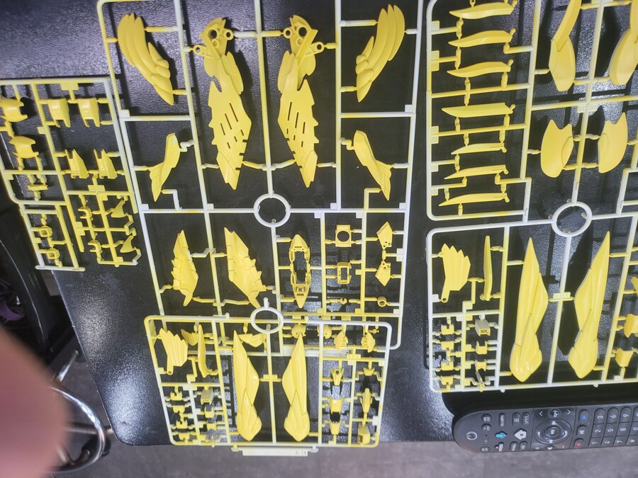 (초보도색) RG 윙건담 제로 커스텀(EW) 금빛 날개를 꿈꾸었습니다만..._7.jpg